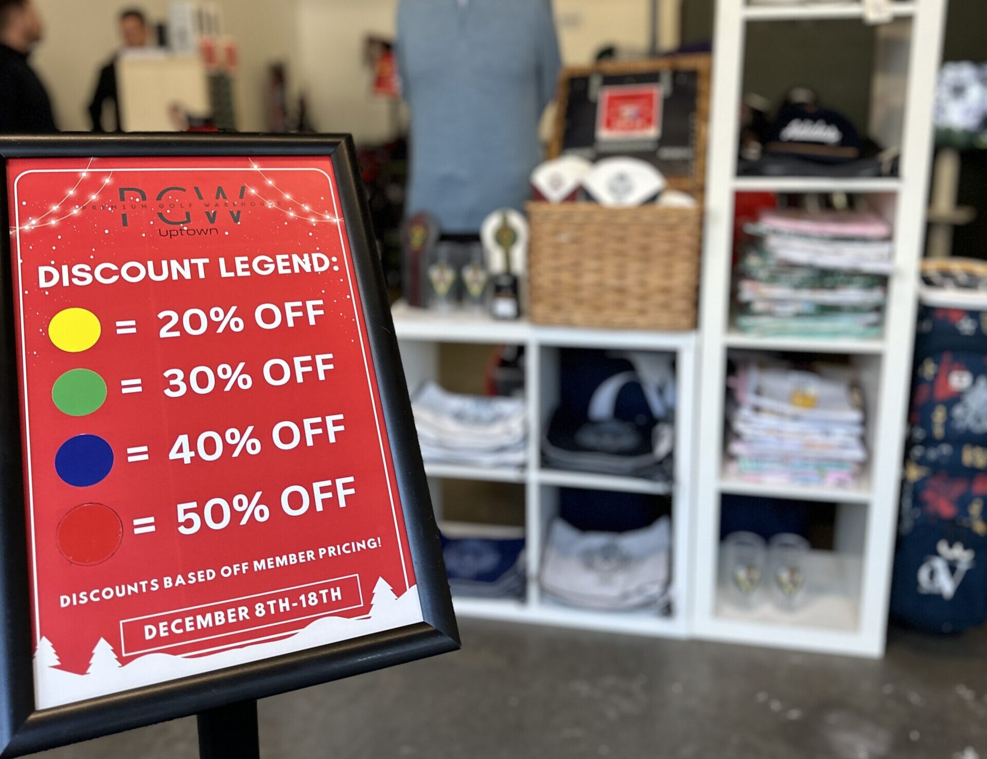 premium-golf-warehouse-at-uptown