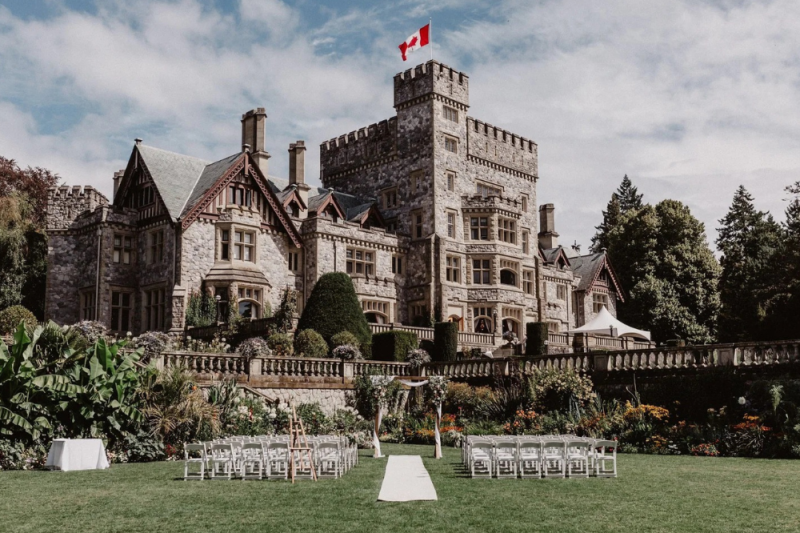 There’s a champagne and cake experience is coming to Hatley Castle this April